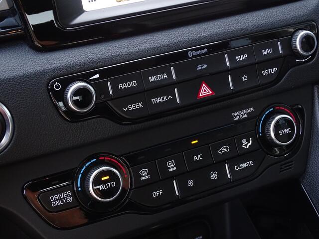 KIA Niro 1.6 GDi 141PK automaat / luxe pakket / LED / *NAP*