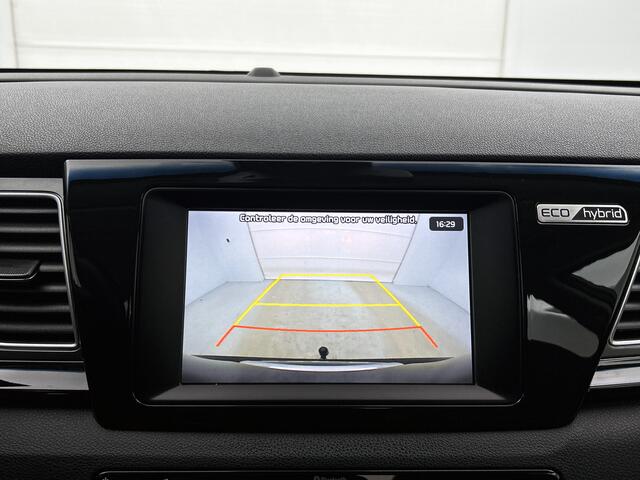 KIA Niro 1.6 GDi Hybrid DynamicLine | Trekhaak | Adaptive Cruise Control | Camera | 1e Eigenaar |