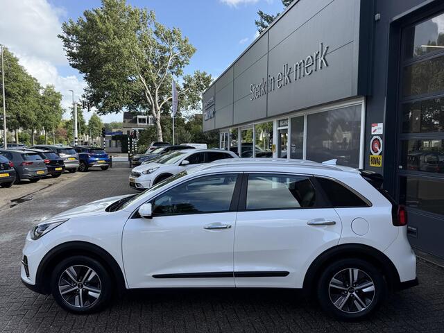 KIA Niro 1.6 GDi Hybrid DynamicLine / Airco clima/ Navigatie/ Cruise/ Apple carplay/ Camera/ PDC/ LMV/ Half leder