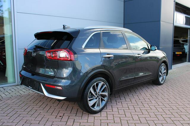 KIA Niro 1.6 GDi Hybrid 140pk DynamicPlusLine Automaat Leer Airco Navi Camera Carplay Zeer mooi