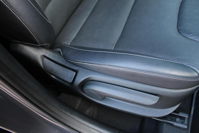 KIA Niro 1.6 GDi Hybrid 140pk DynamicPlusLine Automaat Leer Airco Navi Camera Carplay Zeer mooi