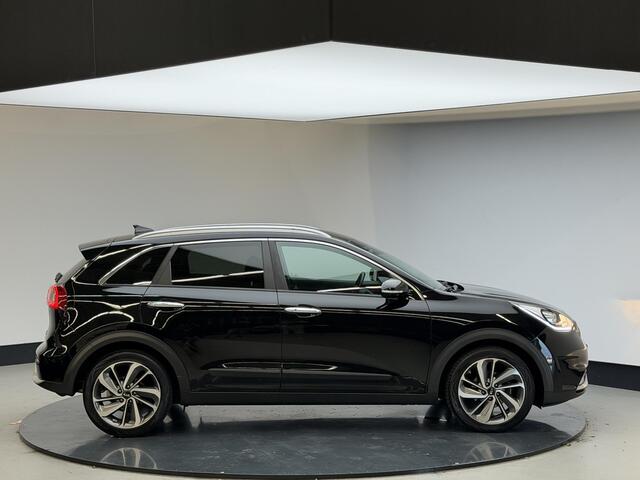 KIA Niro 1.6 GDi Hybrid First Edition | Carplay | 18 '' LM velgen | Cam achter | Dealer onderhouden