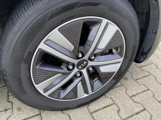 KIA Niro 1.6 GDi Hybrid DynamicLine Navigatie ,App Connect , Trekhaak