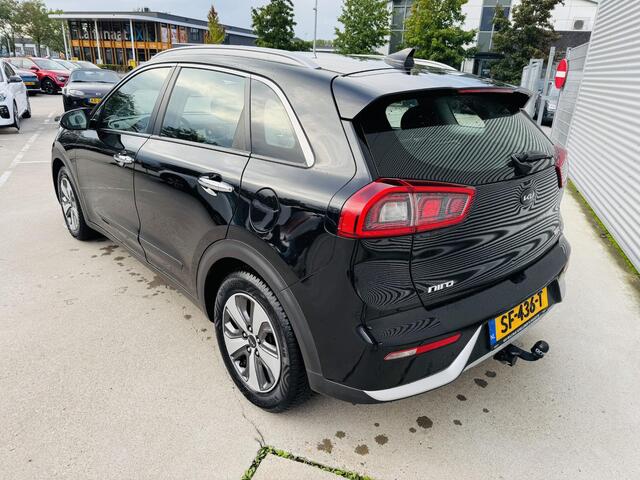 KIA Niro 1.6 GDi Hybrid DynamicLine Trekhaak | Clima | Cruise | Navi | Camera