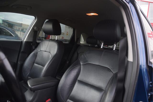 KIA Niro 1.6 GDi Hybrid DynamicPlusLine Carplay | Trekhaak | Camera | LMV | Keyless | Leer