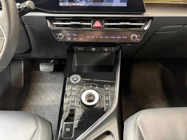 KIA Niro 1.6 GDi Hybrid DynamicLine I Trekhaak I Adaptive Cruise I Leder I Stoel- en Stuurverwarming I CarPlay I Camera I