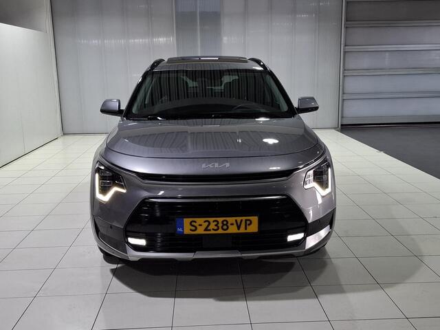 KIA Niro 1.6 GDi Hybrid DynamicPlusLine Trekhaak, Stoel en Stuur verwarming, Schuif kantel dak, Apple Carplay/Android Auto, Navigatie, Camera.