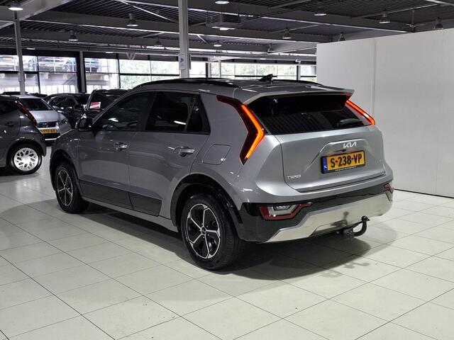 KIA Niro 1.6 GDi Hybrid DynamicPlusLine Trekhaak, Stoel en Stuur verwarming, Schuif kantel dak, Apple Carplay/Android Auto, Navigatie, Camera.