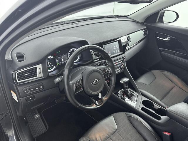 KIA Niro 1.6 GDi 140Pk Hybrid First Edition | Apple Carplay/Android Auto | Cruise Control | Parkeersensoren & Achteruitrijcamera | Climate Control | Lichtmetalen Velgen | Navigatie |