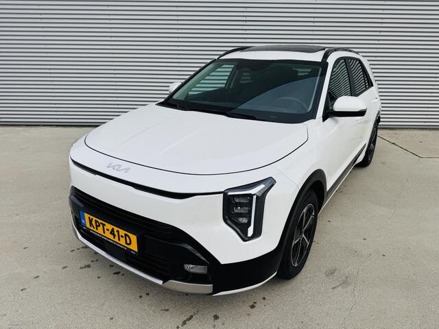 KIA Niro 1.6 GDi Hybrid DynamicPlusLine Demo auto |Sunroof | Navi | Keyless | Privacyglass | Km stand kan iets varieeren ! Informeer altijd even of de auto aanwezig is !