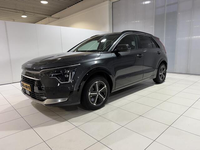 KIA Niro 1.6 GDi Hybrid DynamicPlusLine Stoel en Stuur verwarming, Schuif kantel dak, Apple Carplay/Android Auto, Navigatie, Camera.