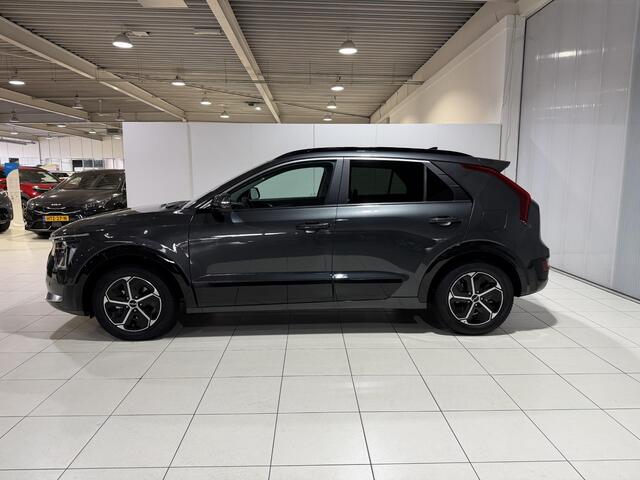 KIA Niro 1.6 GDi Hybrid DynamicPlusLine Stoel en Stuur verwarming, Schuif kantel dak, Apple Carplay/Android Auto, Navigatie, Camera.