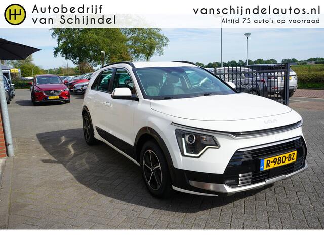 KIA Niro 1.6 GDI HYBRID EXECUTIVELINE NIEUW MODEL! ORIGINEEL NL DEALER ONDERHOUDEN 4X ZGAN ALL SEASON BANDEN TREKHAAK CAMERA ANDROID-APPLECARPLAY NAVI ADAPTIEVE CRUISE FULL LED CLIMA PDC V+A ENZ...
