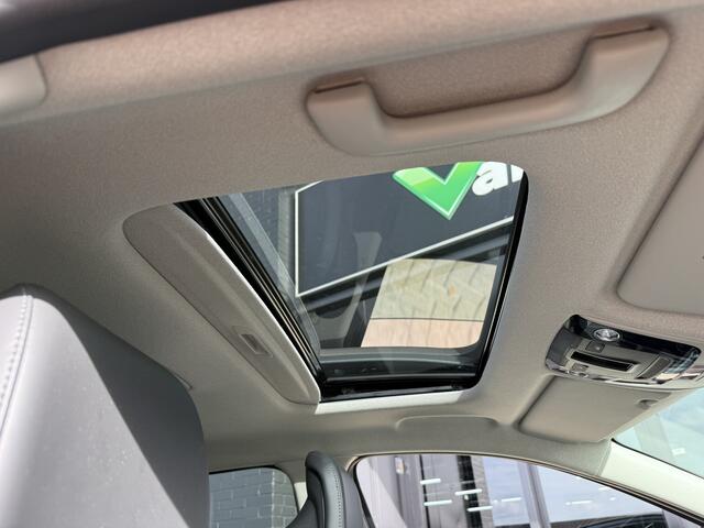 KIA Niro 1.6 GDi Hybrid DynamicLine Open Dak Leer El.Klep H+K Navi Camera El.Stoel Ad.Cruise