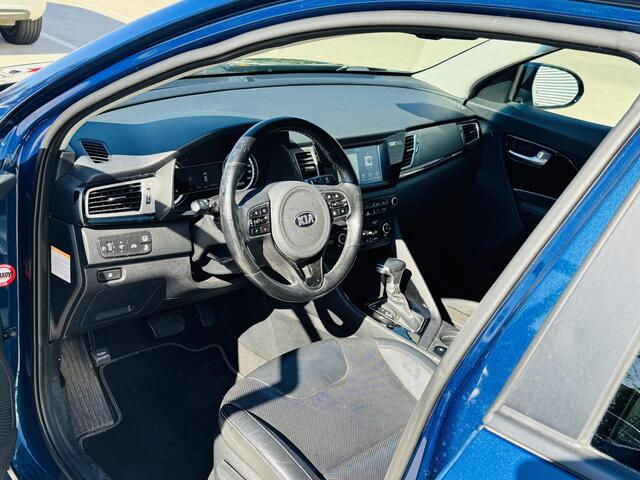 KIA Niro 1.6 GDi Hybrid BusinessLine NL-dealerauto | Trekhaak | Leder | Stoel- & Stuurverw.