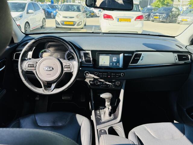 KIA Niro 1.6 GDi Hybrid BusinessLine NL-dealerauto | Trekhaak | Leder | Stoel- & Stuurverw.