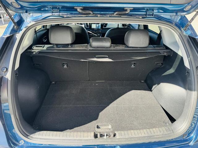 KIA Niro 1.6 GDi Hybrid BusinessLine NL-dealerauto | Trekhaak | Leder | Stoel- & Stuurverw.