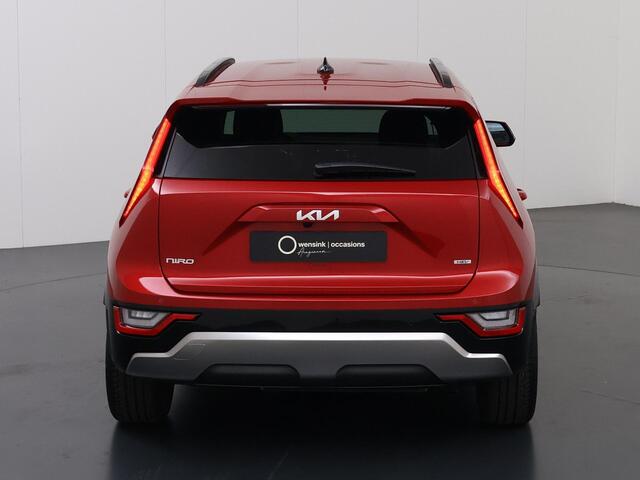 KIA Niro 1.6 GDi Hybrid DynamicPlusLine Edition | 18" lichtmetalen velgen | Leder | Elektrisch verstelbare bestuurdersstoel | Stoel/Stuurwielverwarming | LED Koplampen | Elektrisch bedienbare achterklep | – foto 4