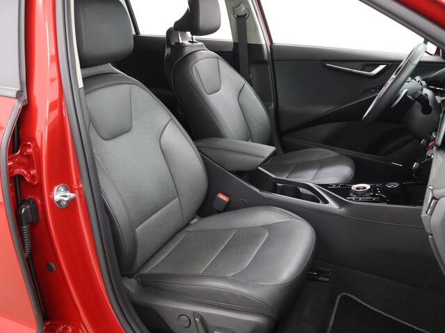 KIA Niro 1.6 GDi Hybrid DynamicPlusLine Edition | 18" lichtmetalen velgen | Leder | Elektrisch verstelbare bestuurdersstoel | Stoel/Stuurwielverwarming | LED Koplampen | Elektrisch bedienbare achterklep | – foto 10
