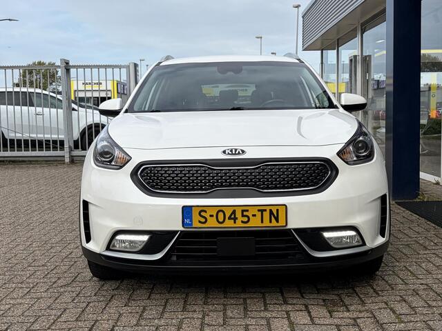 KIA Niro 1.6 GDi Hybrid BusinessLine / Automaat / Stuur-/Stoelverwarming / Adaptieve Cruise-Control / Apple-Carplay & Android-Auto / Trekhaak / Climate-Control / Keyless / Radio-Bluetooth / Navi / Camera / PDC-Achter / ENZ. – foto 5