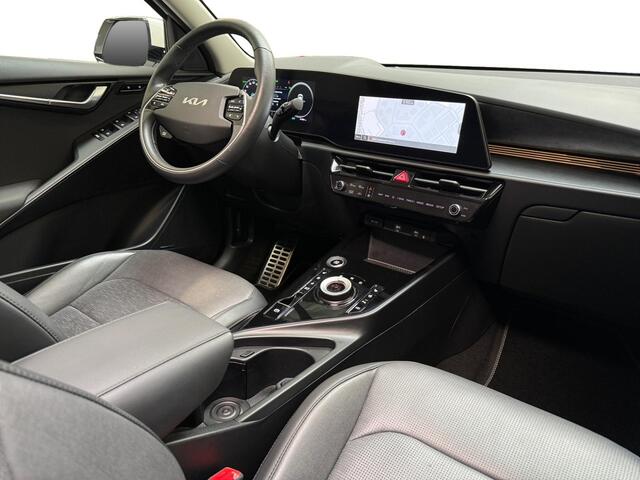 KIA Niro 1.6 GDi Hybrid ExecutiveLine I Trekhaak I Panoramadak I Elek. Achterklep I Camera I Stoel- en Stuurverwarming I Memory I CarPlay