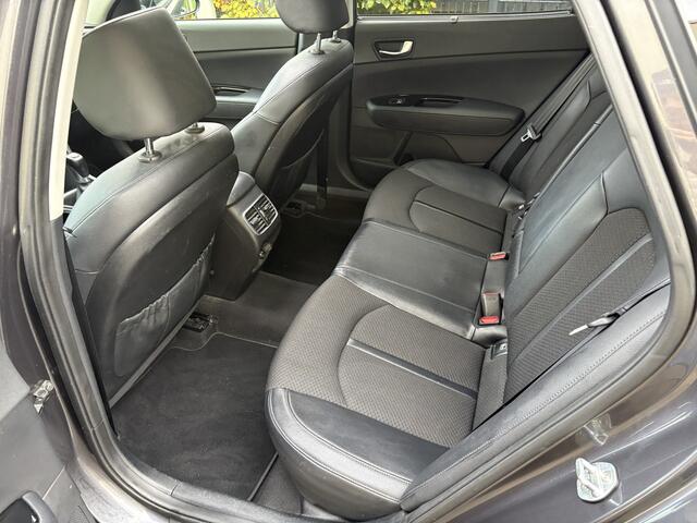 KIA OPTIMA Sportswagon 1.7 CRDi DynamicLine / NAVI / PANORAMDAK / CRUISE / AIRCO / 154dkm! NAP!