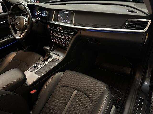 KIA OPTIMA SPORTSWAGON 2.0 GDI PHEV AUTOMAAT NAVIGATIE TREKHAAK ACHTERUITRIJ CAMERA HALF LEDER VERWARMDE STOELEN HARMAN / KARDON SOUND ZEER MOOI !!