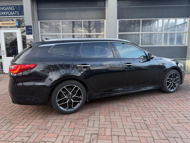 KIA OPTIMA Sportswagon 1.6 T-GDI GT-Line Panoramadak | LED | Leder | Cruise control | Navigatiesysteem | Camera | Parkeersensoren