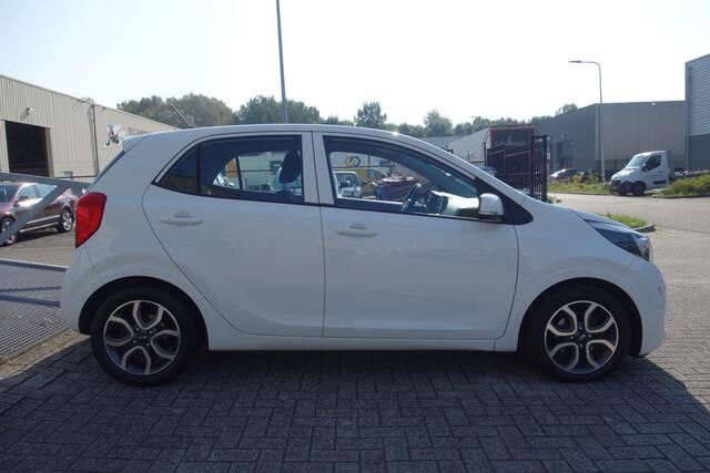 KIA PICANTO 1.0 CVVT First Edition NAVI/AIRCO/APPLE&ANDROID CARPLAY/L.M. VELGEN/CRUISE CONTROL.