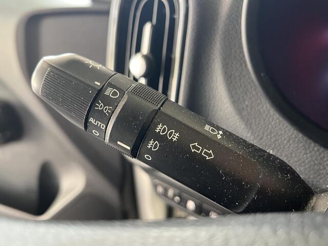 KIA PICANTO 1.0 CVVT Design Edition Unieke Uitvoering, Leren Bekleding, Apple Carplay, Android Auto, Climate Control, Achteruitrij Camera, Licht Metalen Velgen