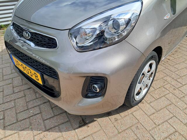 KIA PICANTO 1.0 CVVT DynamicLine met 51.406 km!! | Clima | Cruise | Automatische verlichting | Uniek lage km | Ndl auto | Trekhaak | RIJKLAARPRIJS INCL 12 MAANDEN GARANTIE EN BEURT