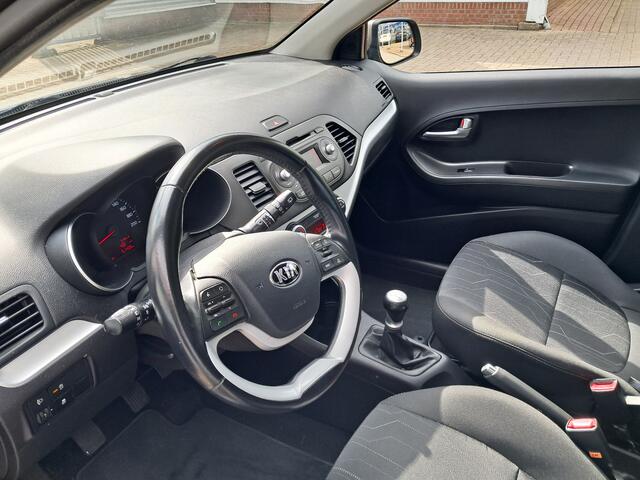 KIA PICANTO 1.0 CVVT DynamicLine met 51.406 km!! | Clima | Cruise | Automatische verlichting | Uniek lage km | Ndl auto | Trekhaak | RIJKLAARPRIJS INCL 12 MAANDEN GARANTIE EN BEURT