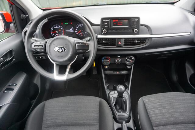 KIA PICANTO 1.0 MPi ComfortLine + Airco/ Trekhaak/ Nieuwe APK/ Garantie!