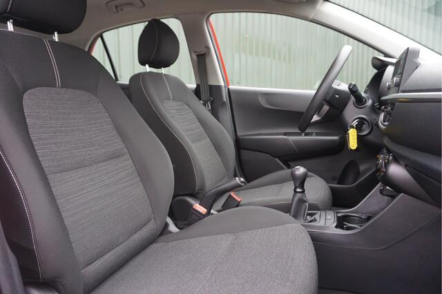 KIA PICANTO 1.0 MPi ComfortLine + Airco/ Trekhaak/ Nieuwe APK/ Garantie!