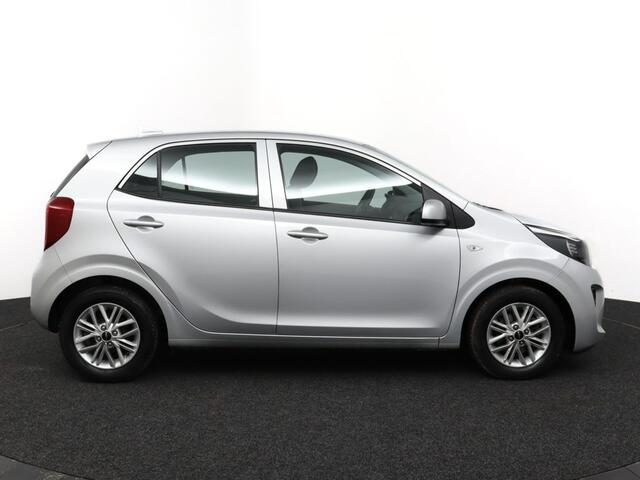 KIA PICANTO 1.0 DPi DynamicLine AUTOMAAT - Cruise control - Achteruitrij camera - Apple Carplay/Android Auto - Bluetooth Fabrieksgarantie tot -07-2029