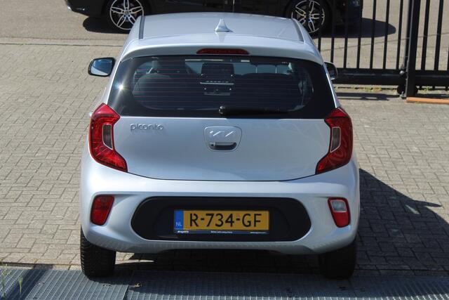 KIA PICANTO 1.0 DPi DynamicLine Airco/Cruise control/Apple carplay/Achteruitrijcamera/Bluetooth/Spraakbediening/Multifunctioneel stuurwiel/Lichtmetalen velgen/Elektrische ramen/Elektrisch verstelbare spiegels.