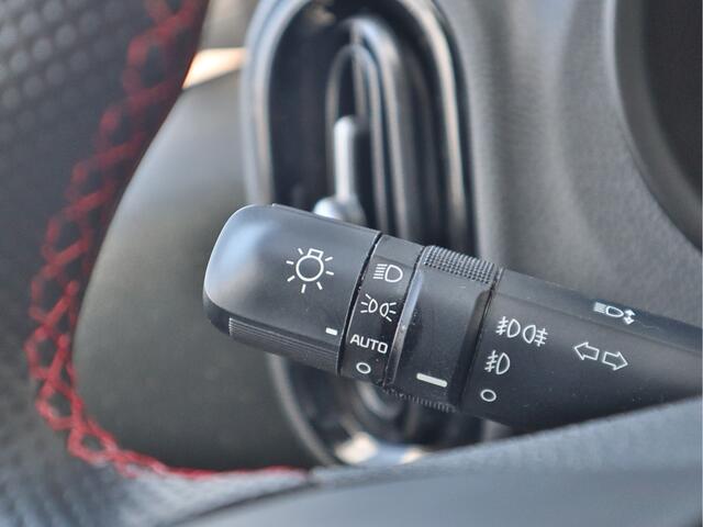 KIA PICANTO 1.0 DPi GT-Line AMT Automaat | Navigatie | Camera | Bluetooth | Airco | Tot 10Jr. Kia-Garantie |