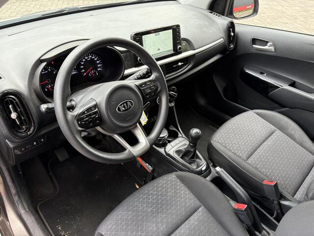 KIA PICANTO 1.0 67pk CVVT ComfortPlusLine Navigator | Trekhaak | Achteruitrijcamera | Navigatie | Airco |