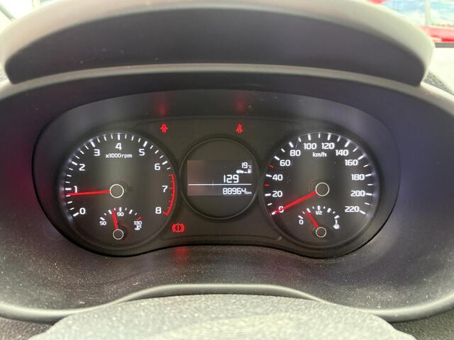 KIA PICANTO 1.0 67pk CVVT ComfortPlusLine Navigator | Trekhaak | Achteruitrijcamera | Navigatie | Airco |