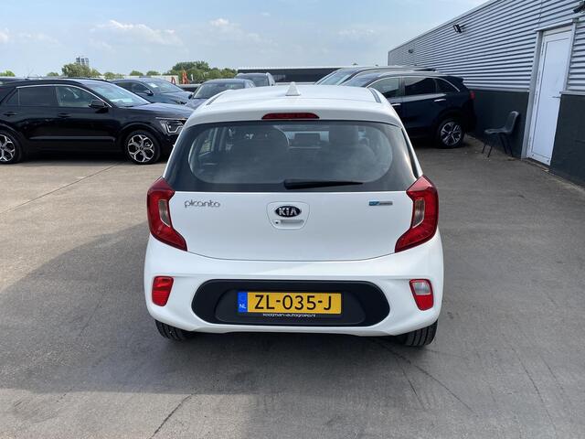 KIA PICANTO 1.0 MPi DynamicLine Navigatie, Cruise control, Achteruitrijcamera, Nieuw geleverd en dealeronderhouden