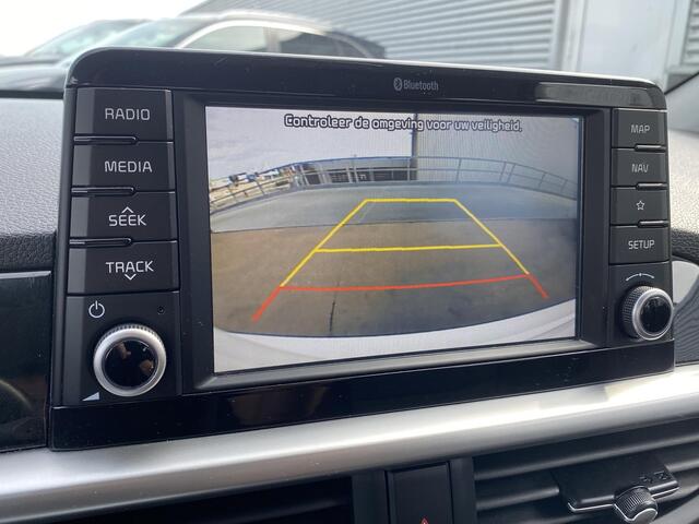 KIA PICANTO 1.0 MPi DynamicLine Navigatie, Cruise control, Achteruitrijcamera, Nieuw geleverd en dealeronderhouden