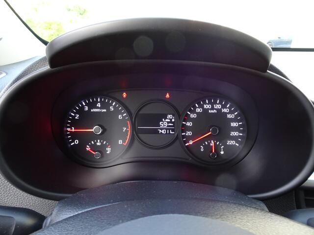 KIA PICANTO 1.0 CVVT EconomyPlusLine Airco, elektrische ramen, centrale vergrendeling, bleutooth, mp3, radio, enz