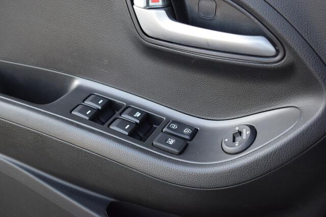 KIA PICANTO 1.0 CVVT DynamicLine | Cruise Control | Bluetooth | Climate Control | Lichtmetalen velgen |