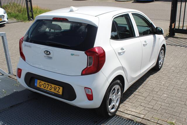 KIA PICANTO 1.0 MPi ComfortPlusLine Airco/Apple carplay/Achteruitrijcamera/Multifunctioneel stuurwiel/Spraakbediening/Elektrische ramen/Elektrisch verstelbare spiegels.