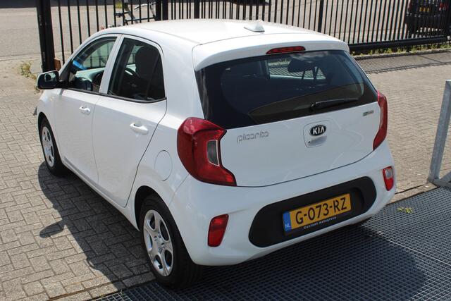 KIA PICANTO 1.0 MPi ComfortPlusLine Airco/Apple carplay/Achteruitrijcamera/Multifunctioneel stuurwiel/Spraakbediening/Elektrische ramen/Elektrisch verstelbare spiegels.