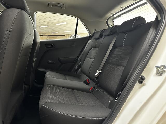 KIA PICANTO 1.0 CVVT ComfortLine/ Airco!/ Multi.Stuur/ Bluetooth/ Radio-CD+AUX&USB/ Elek.Pakket/ Isofix/ C.V.Afstand.