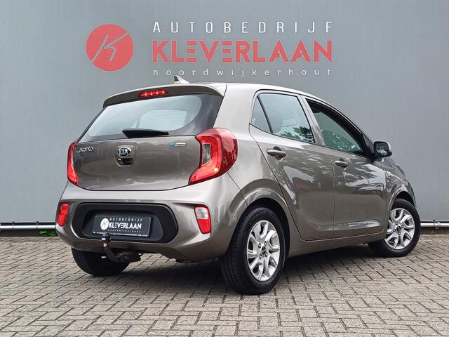 KIA PICANTO 1.0 CVVT ComfortPlusLine Navigator | CAMERA | APPLE CARPLAY / ANDROID AUTO | TREKHAAK | Wij bieden ook financiering mogelijkheden aan.