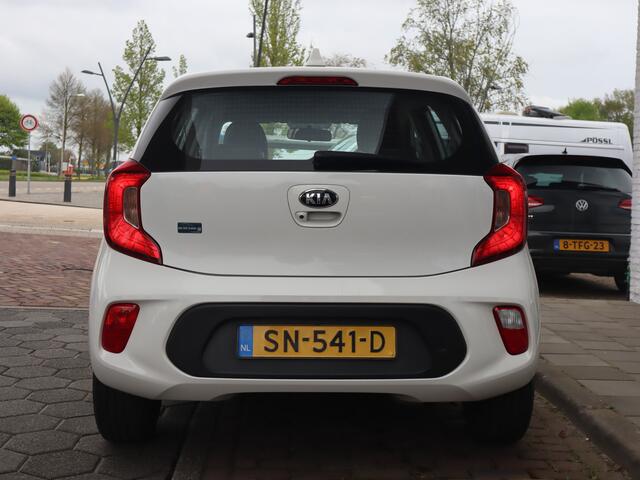KIA PICANTO 1.0 CVVT ComfortPlusLine Navigator / Cruise / Camera