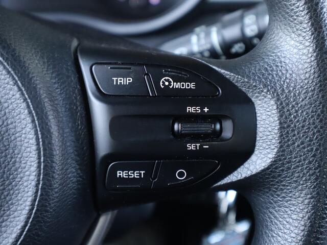 KIA PICANTO 1.0 CVVT ComfortPlusLine Navigator / Cruise / Camera