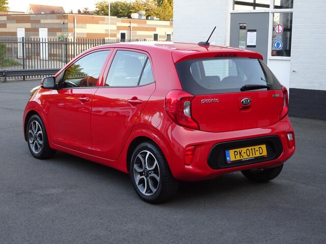 KIA PICANTO 1.0 CVVT First Edition Automatische airco, achteruitrij camera, navigatie, cruise controle, licht metalen velgen, enz.